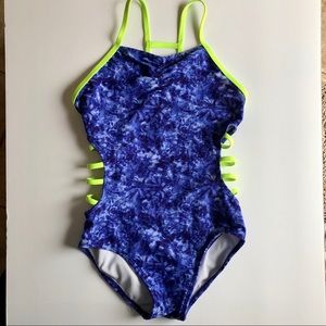 Art class girls swimsuit M 7 8
